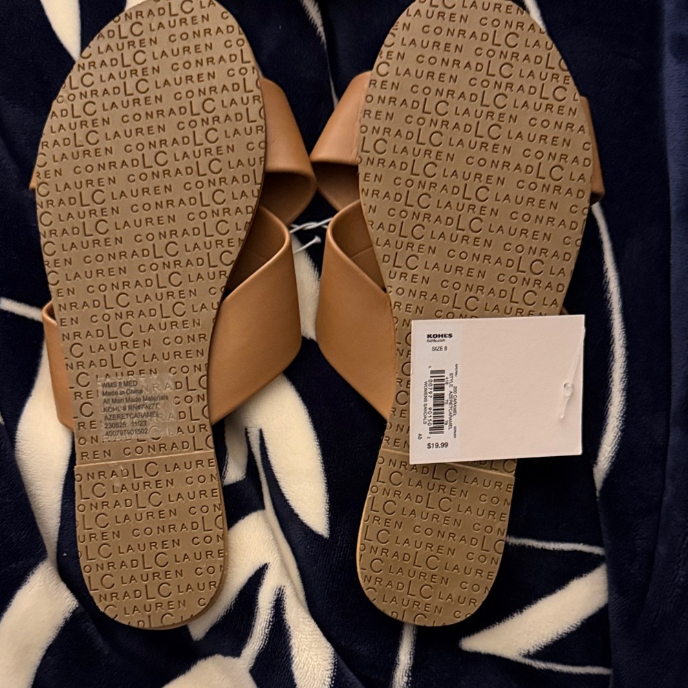LC Lauren Conrad Brown Women's Sandals - Picture 2 of 2
